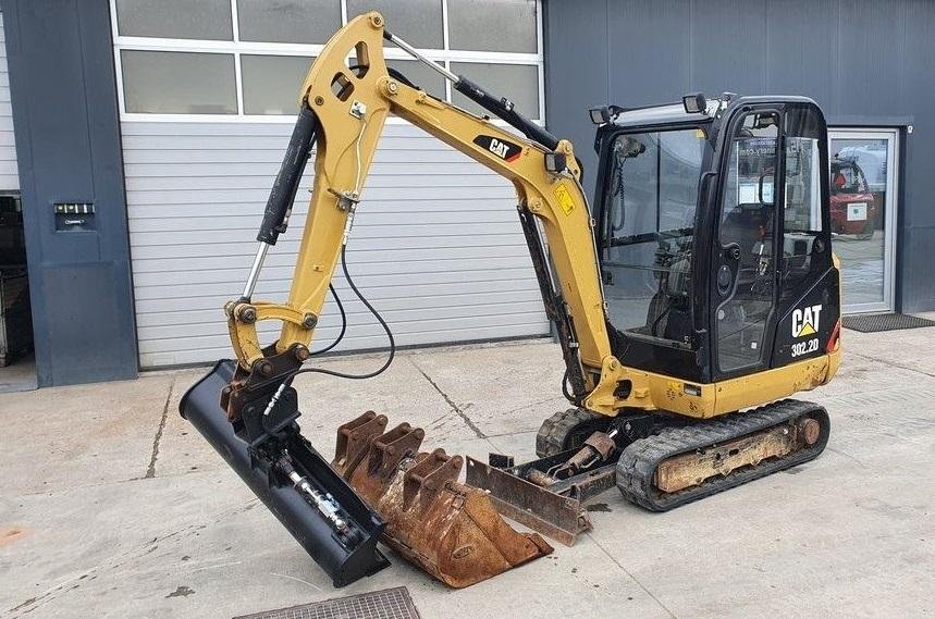 2013 / Mini Pelle CAT 302.2D / 2,1 T
