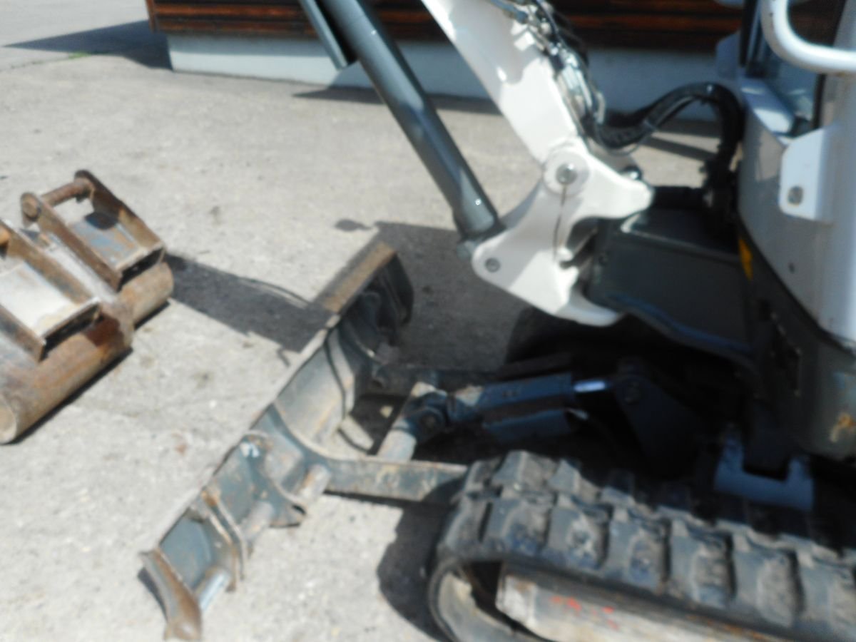 2012 / Mini Pelle Neuson 2003 / 2,2 T – Image 11