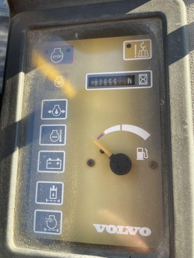 2008 / Mini Pelle Volvo EC 15 / 1,7 T – Image 12