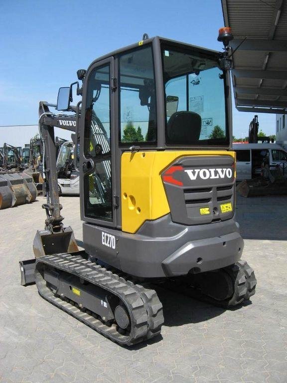 2017 / Mini pelle Volvo ECR 27D / 2,6 T – Image 3