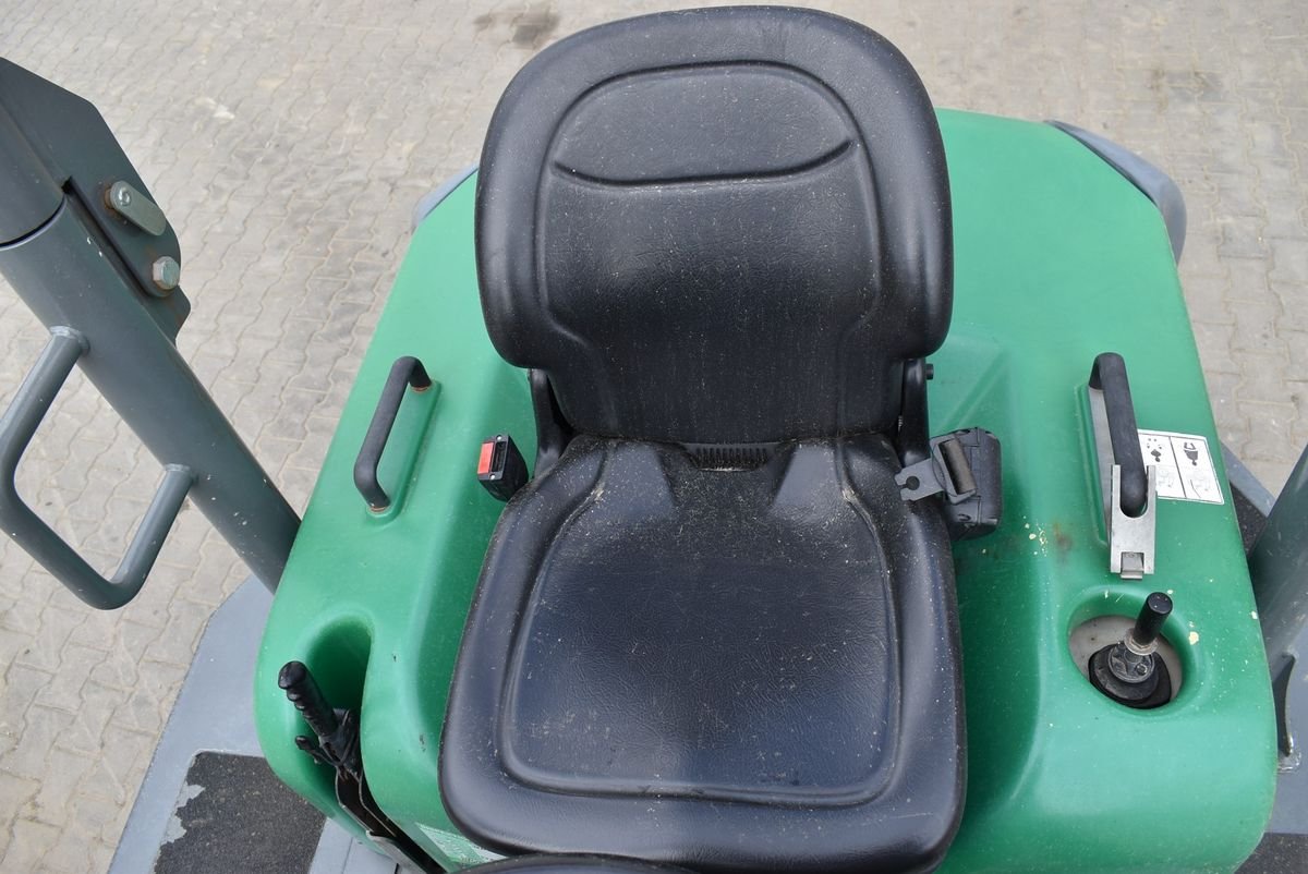 2011 / Tombereau Neuson 5001s – Image 4