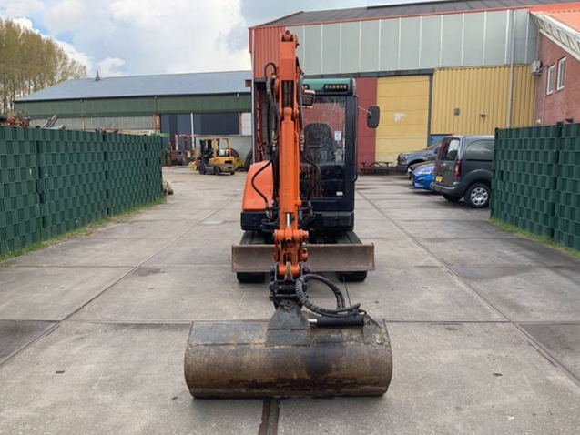 2011 / Mini pelle Hitachi Zaxis 27-3 CLR / 2,7 T