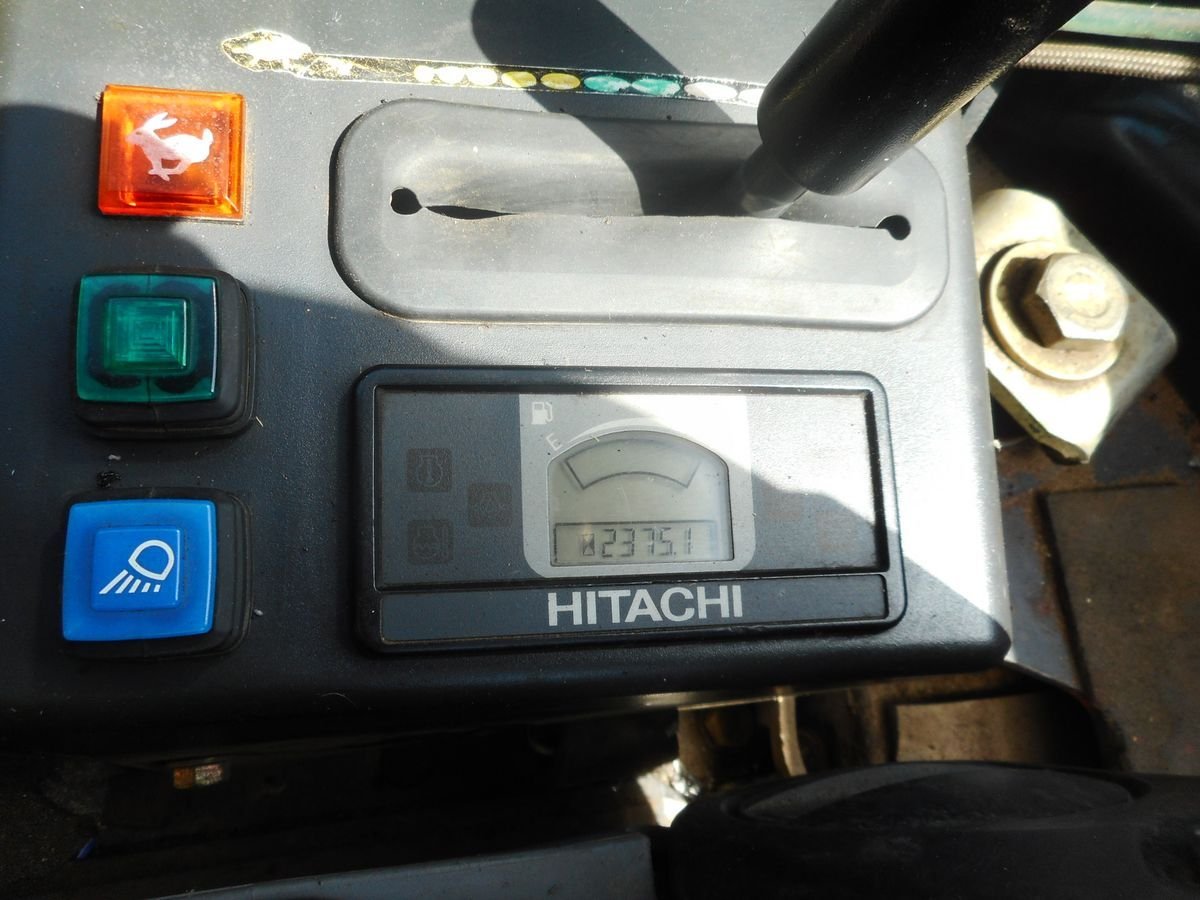 2011 / Mini Pelle Hitachi ZX18-3 / 1,9 T – Image 7