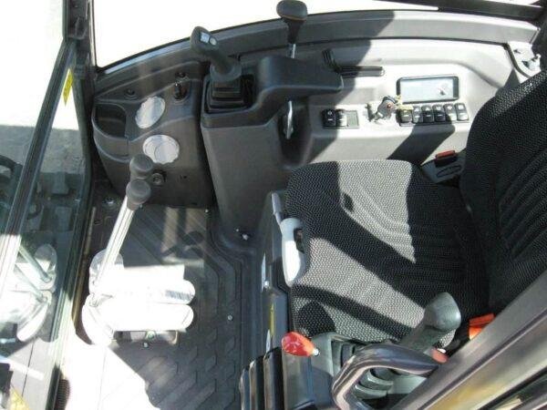 2017 / Mini pelle Volvo ECR 27D / 2,6 T – Image 7