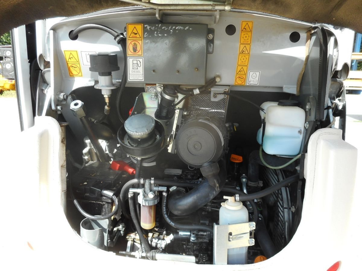2012 / Mini Pelle Neuson 2003 / 2,2 T – Image 7