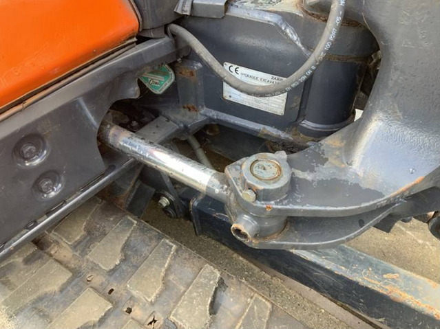 2011 / Mini pelle Hitachi Zaxis 27-3 CLR / 2,7 T – Image 8
