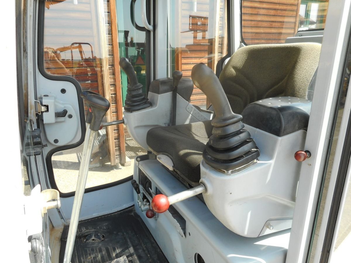 2012 / Mini Pelle Neuson 2003 / 2,2 T – Image 9